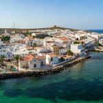 Lo que no puedes dejar de hacer en tu viaje a Menorca