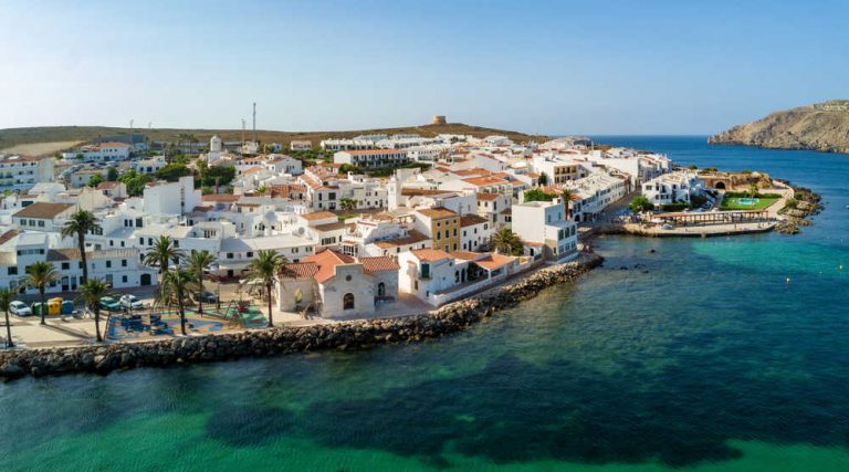 Lo que no puedes dejar de hacer en tu viaje a Menorca